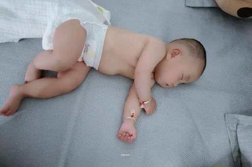 西安四个月宝宝不爱笑